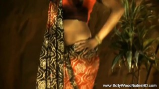 Exotic Dance Moves From Indian